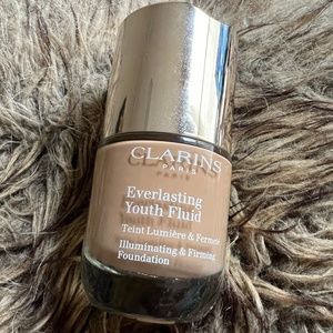 Clarins Everlasting Youth Fluid Foundation in 112.3N